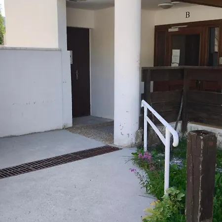 公寓 Joli Aux Terrasses De La Foux